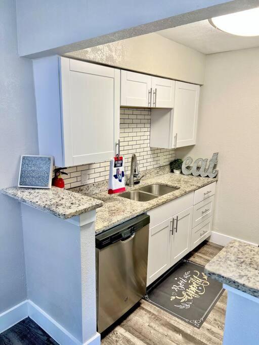 Lovely 2-Bedroom Condo Next To At&T Stadium Arlington Exteriér fotografie